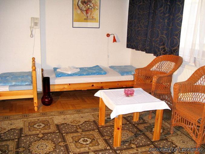 Hotel Rila Budapest Room photo