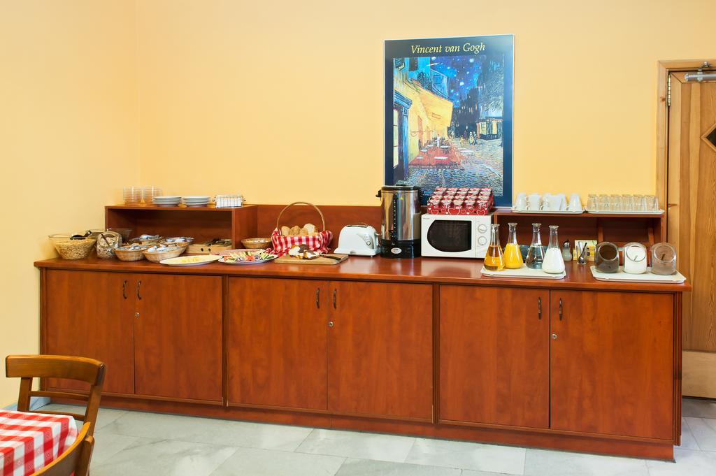 Hotel Rila Budapest Exterior photo